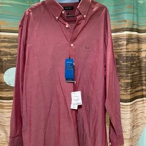 Men’s dress shirt
